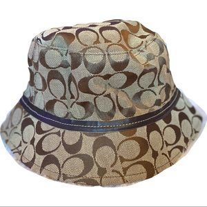 COACH bucket hat